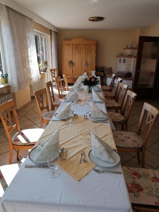 Wein Und Gastehaus Marlene Pohl 호텔 킨하임 외부 사진